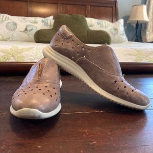 Make an offer Like new Sofft oxfords size 7